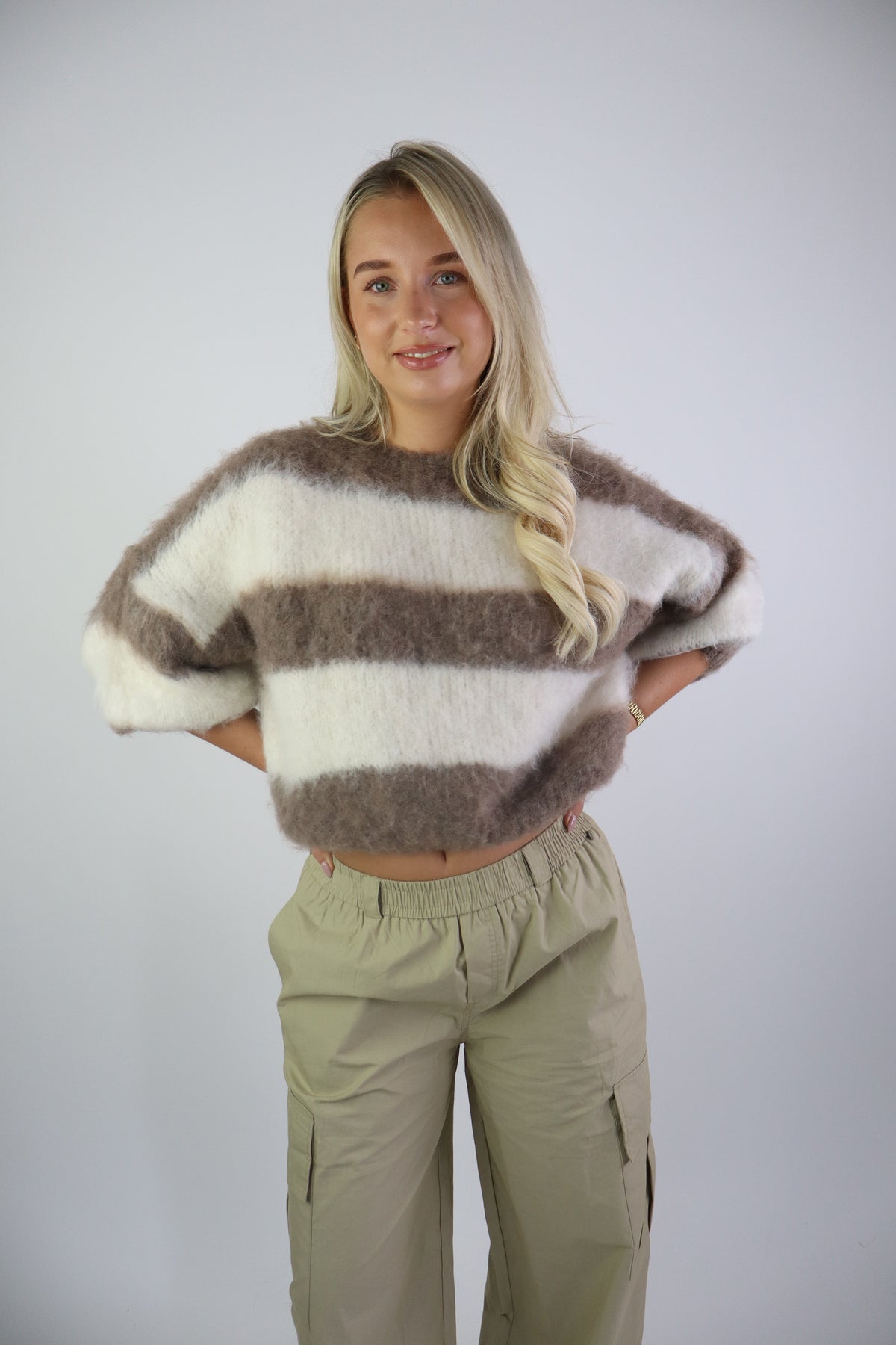 Fluffy Striped Knit Taupe/White