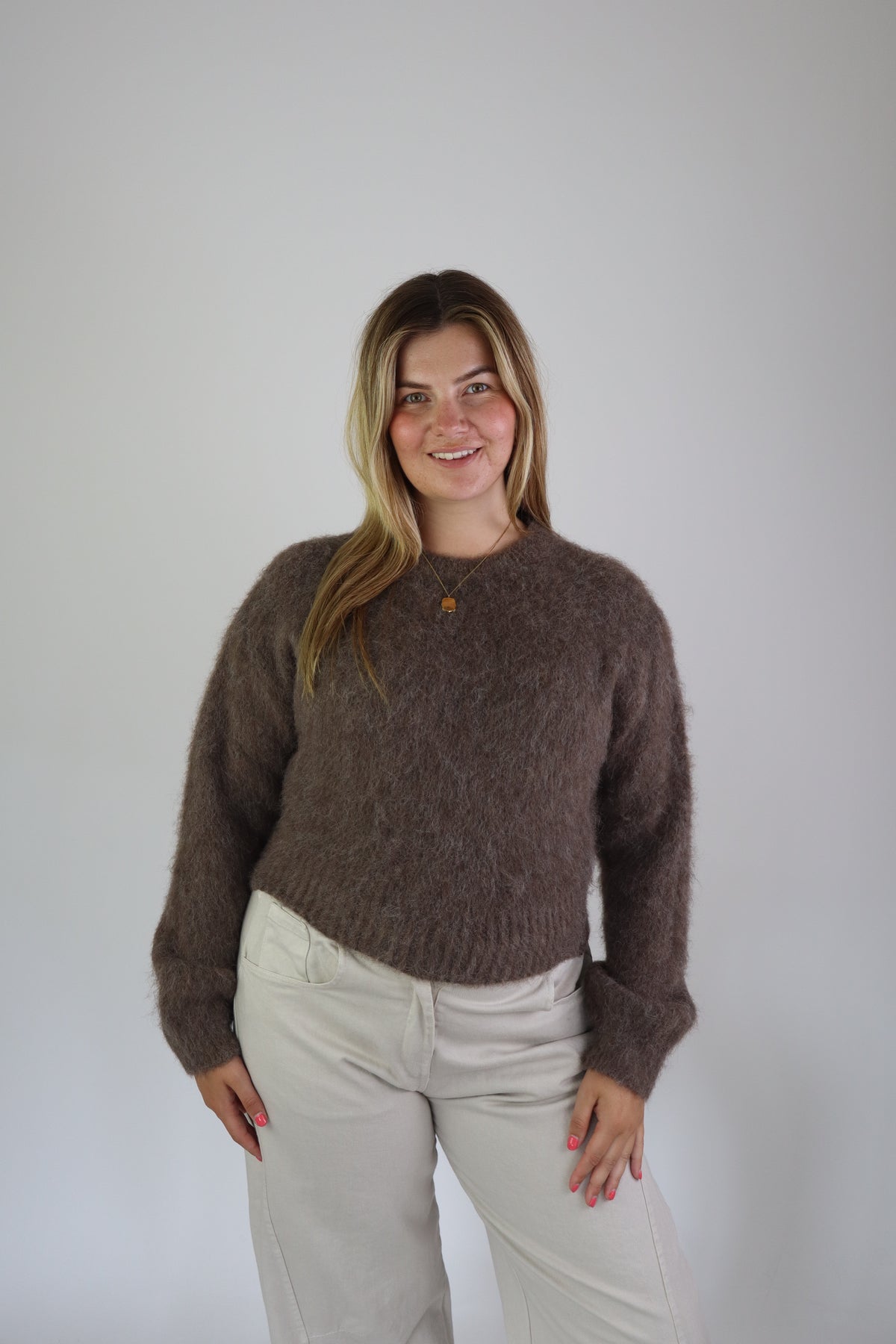Eva Basic Fluffy Knit Brown