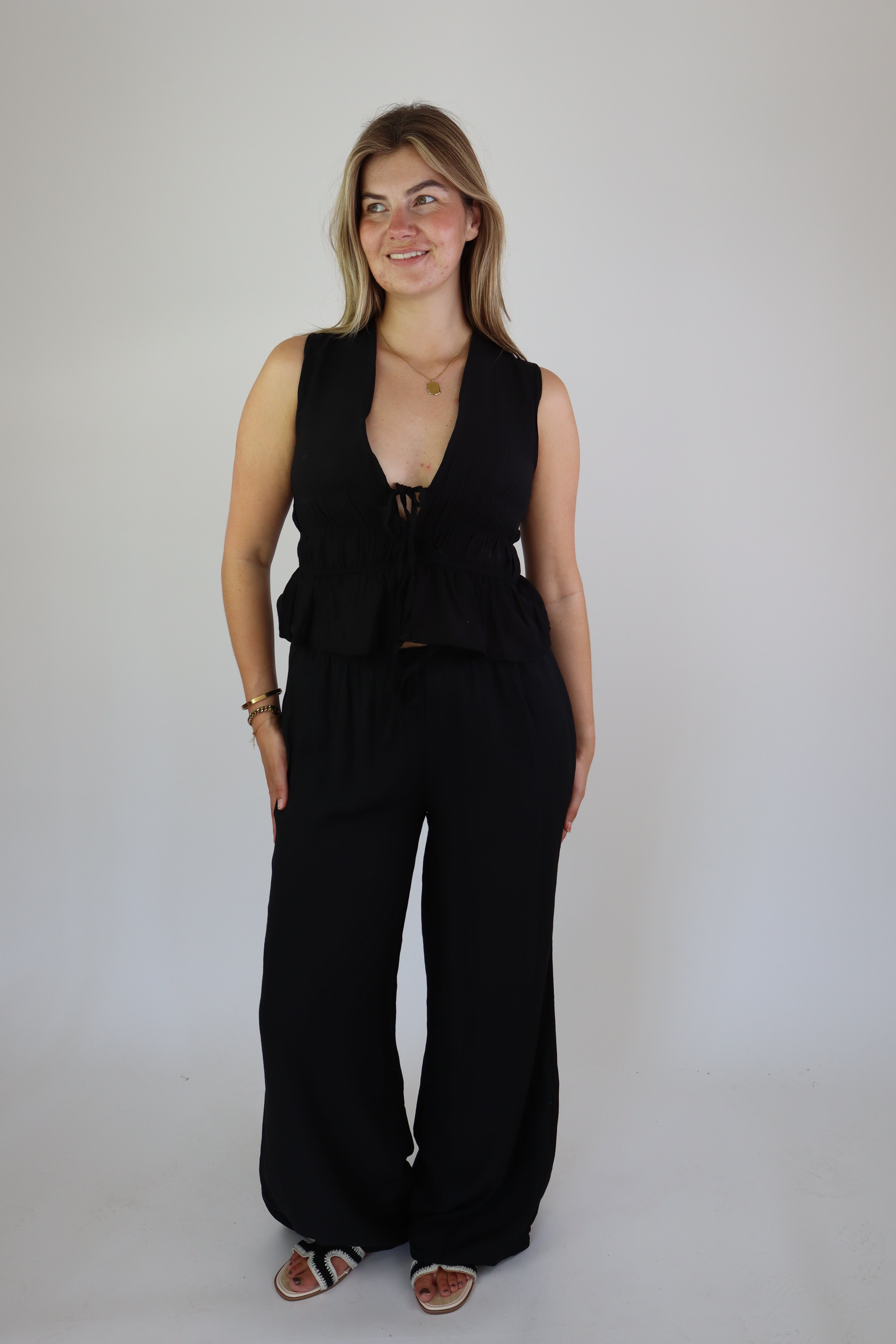 Vera Two Piece Set Black