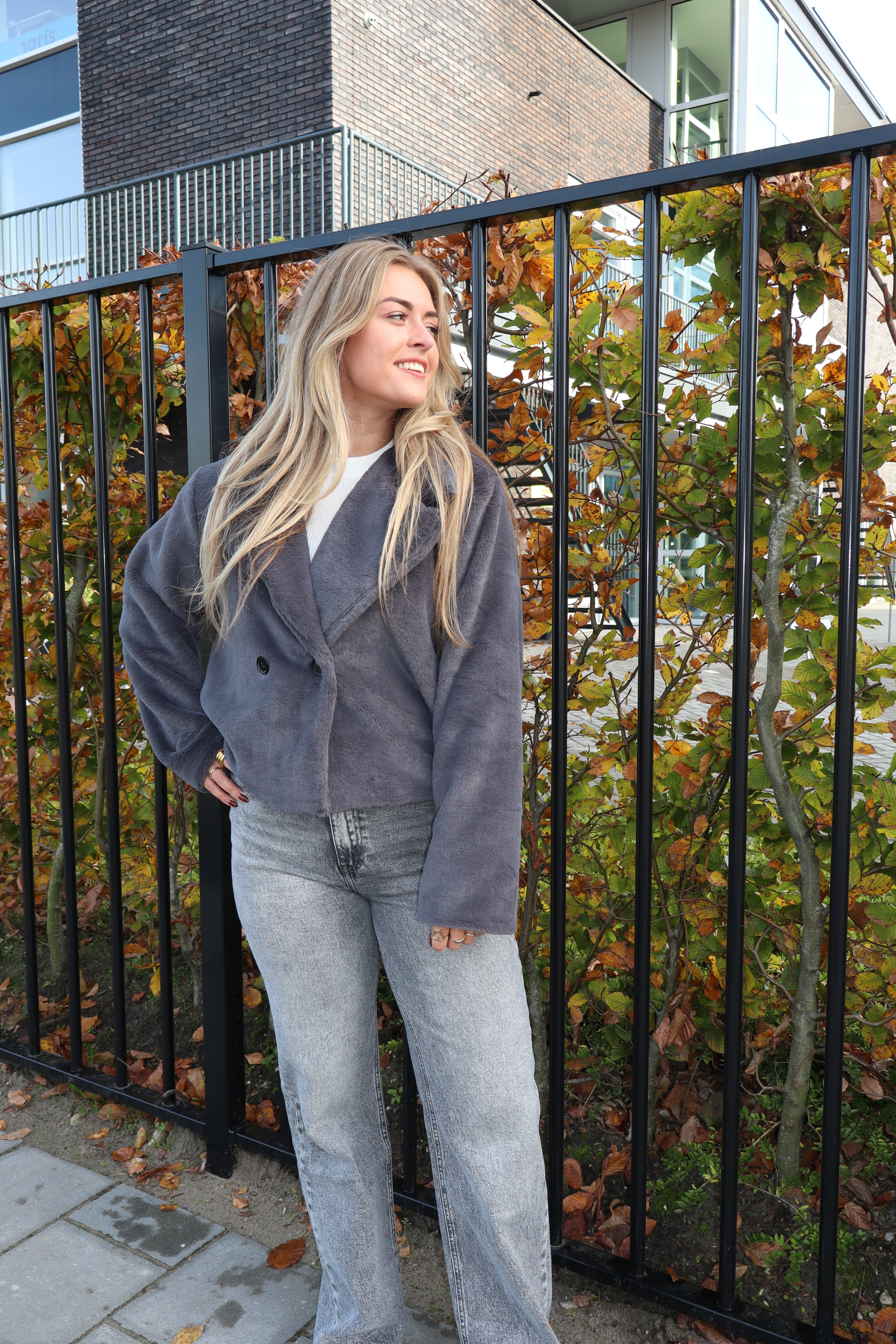 Lizzy Fluffy Jacket Dark Grey