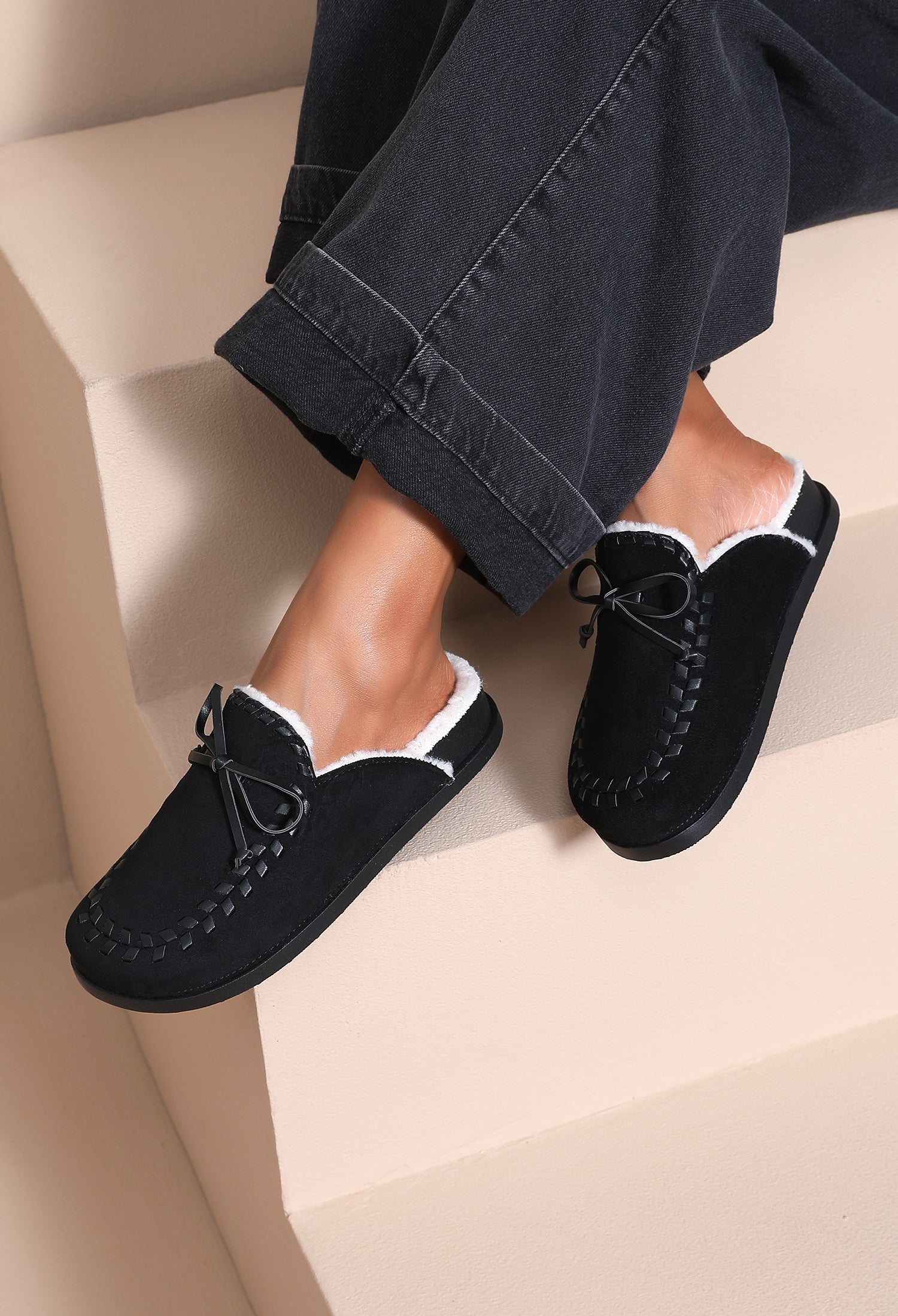 Fluffy Loafers Black