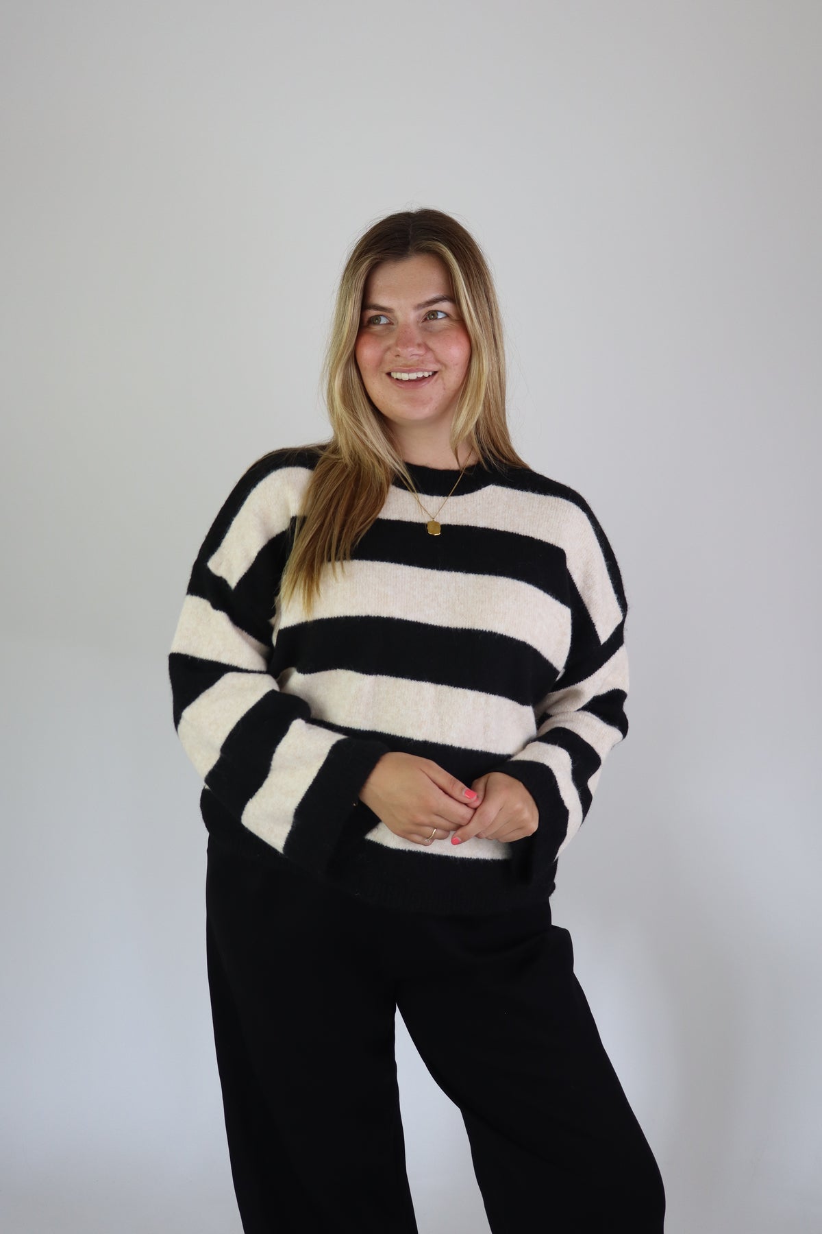 Selina Striped Sweater Black/White