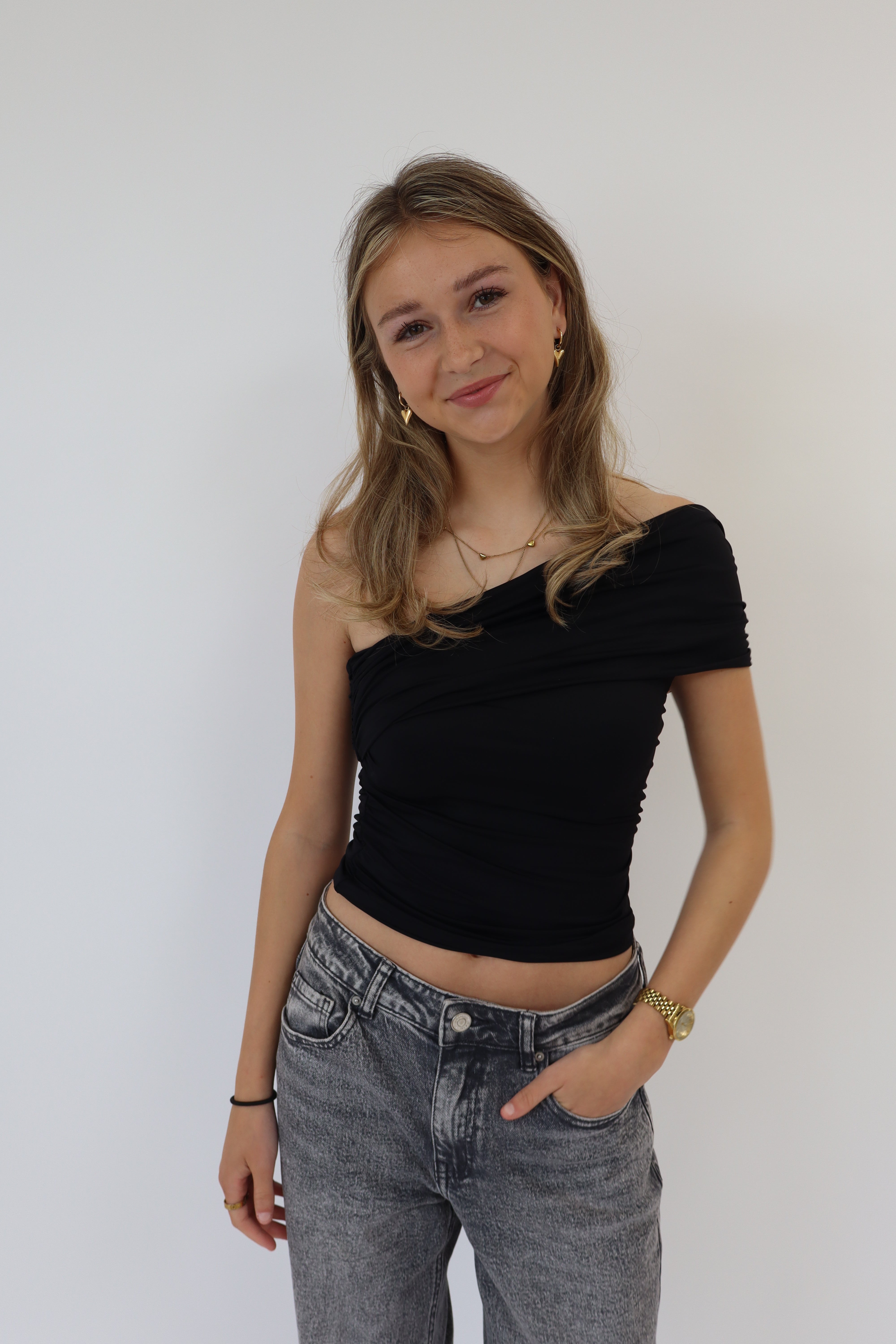 Iza Basic Top Zwart