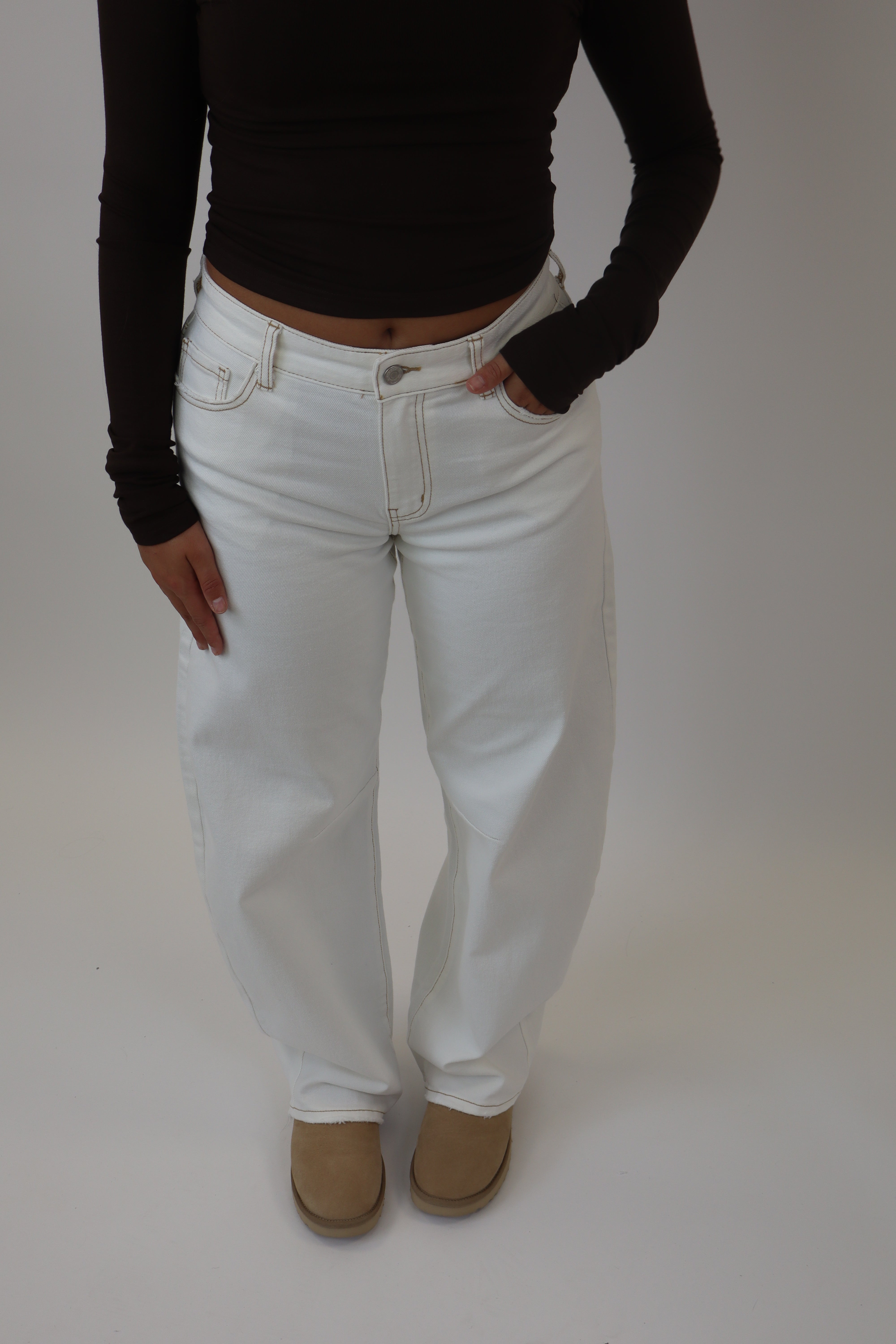 Nadia Mid Waist Balloon Jeans | White W3717-B