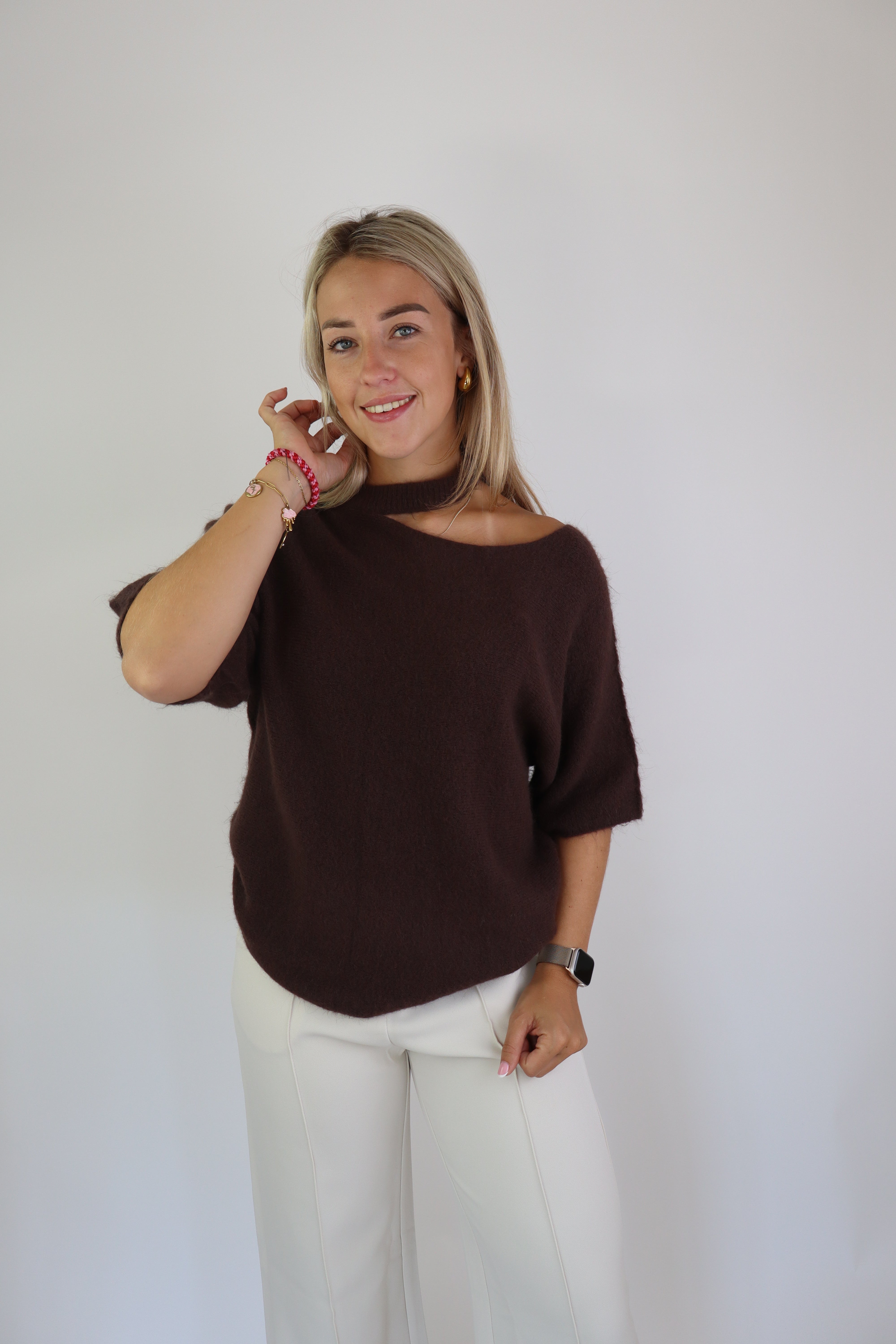 Chenelle Open Shoulder Top Brown