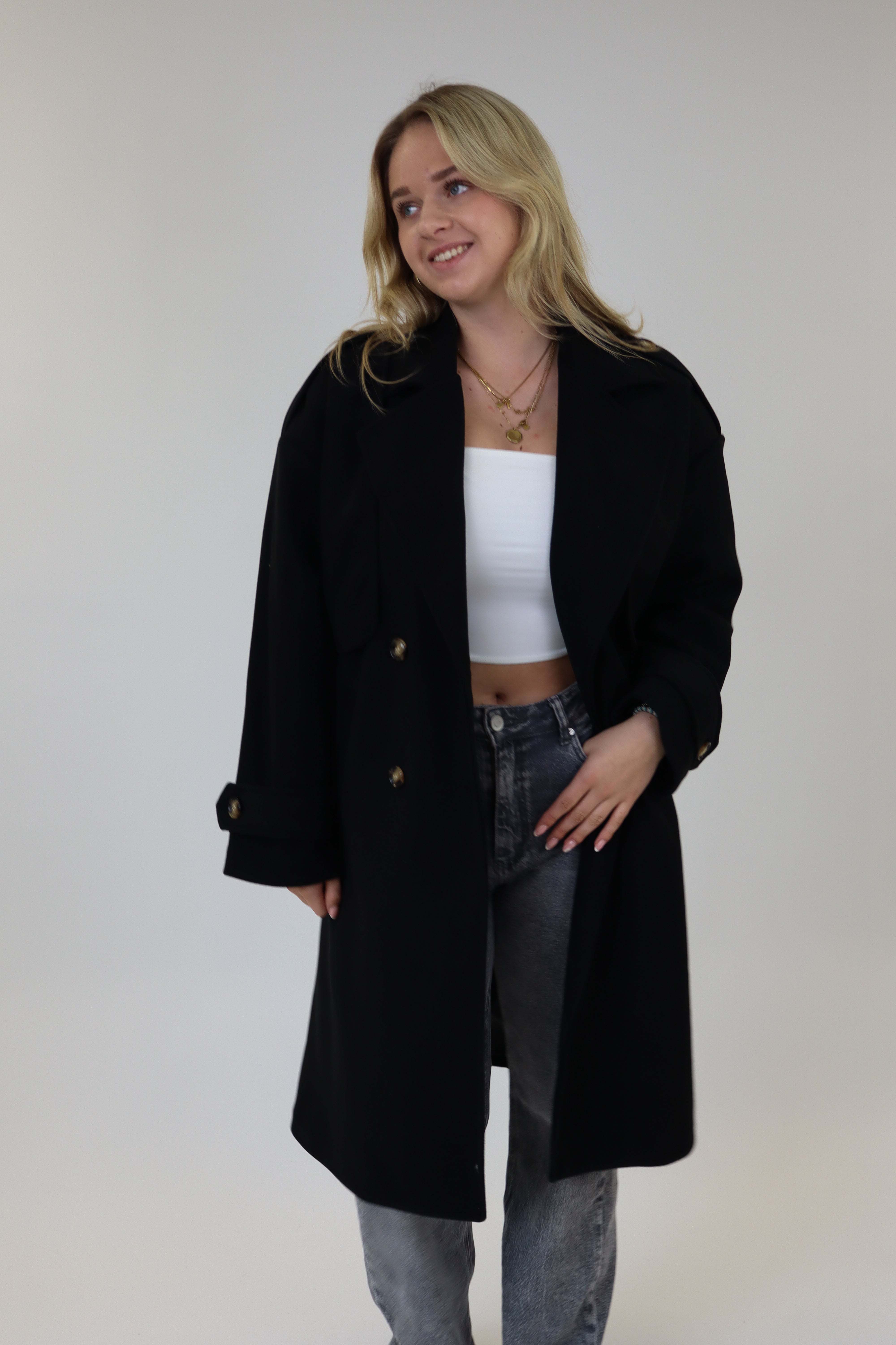 Benthe Trench Coat | Black