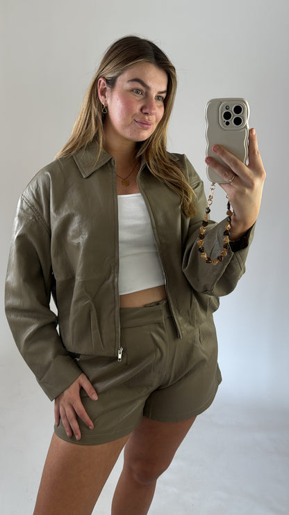Amberly Short Olive Ambika