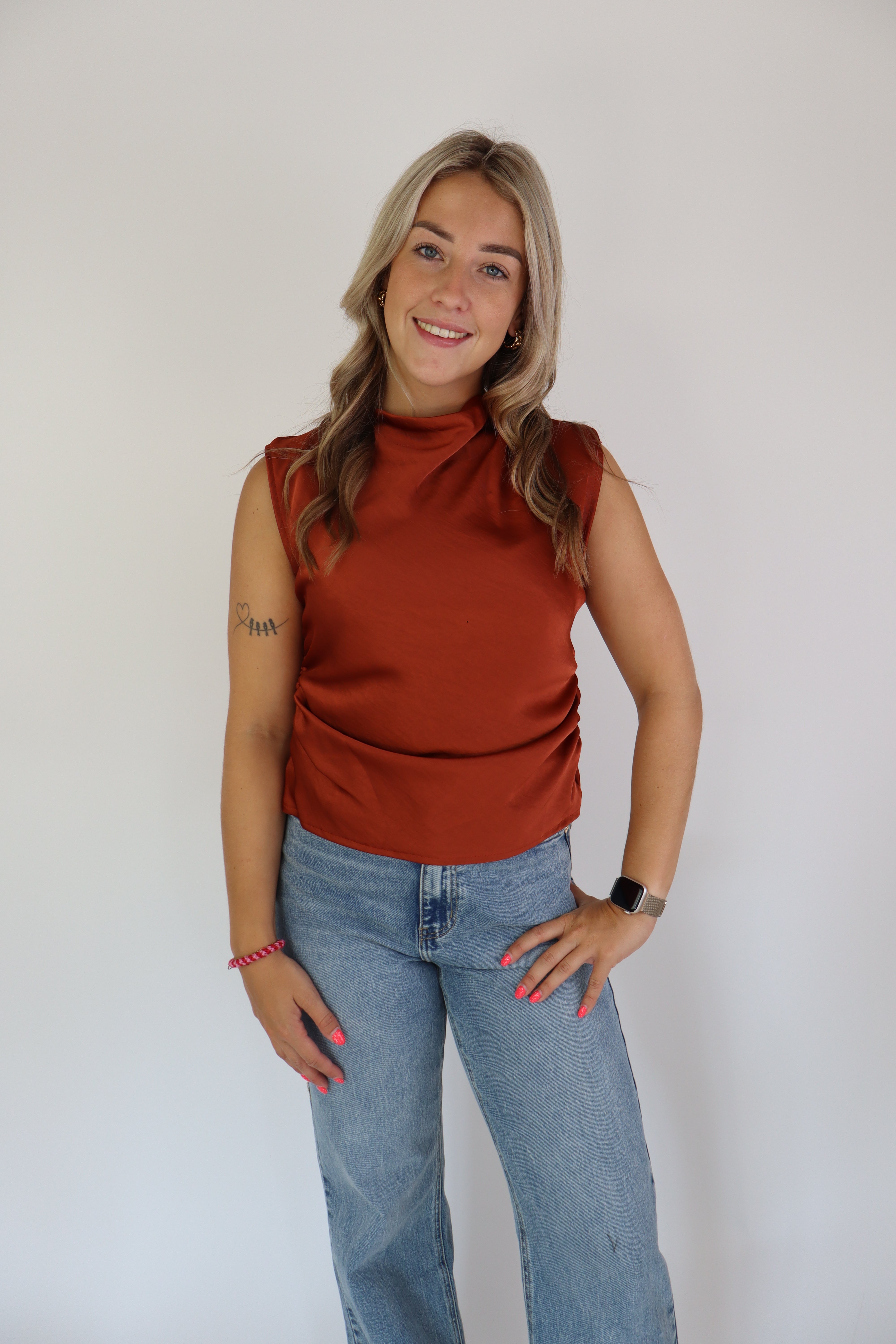 Noor Satijnen Top Roest