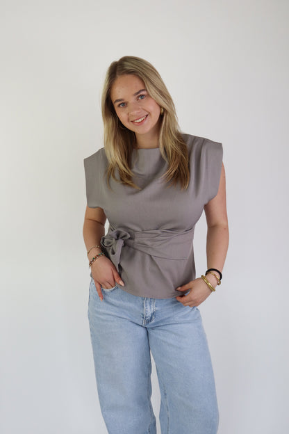 Britt Top Grey