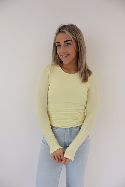 Kyra Basic Top Geel