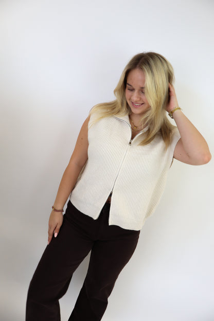 Alexandra Zipped Gilet Off White