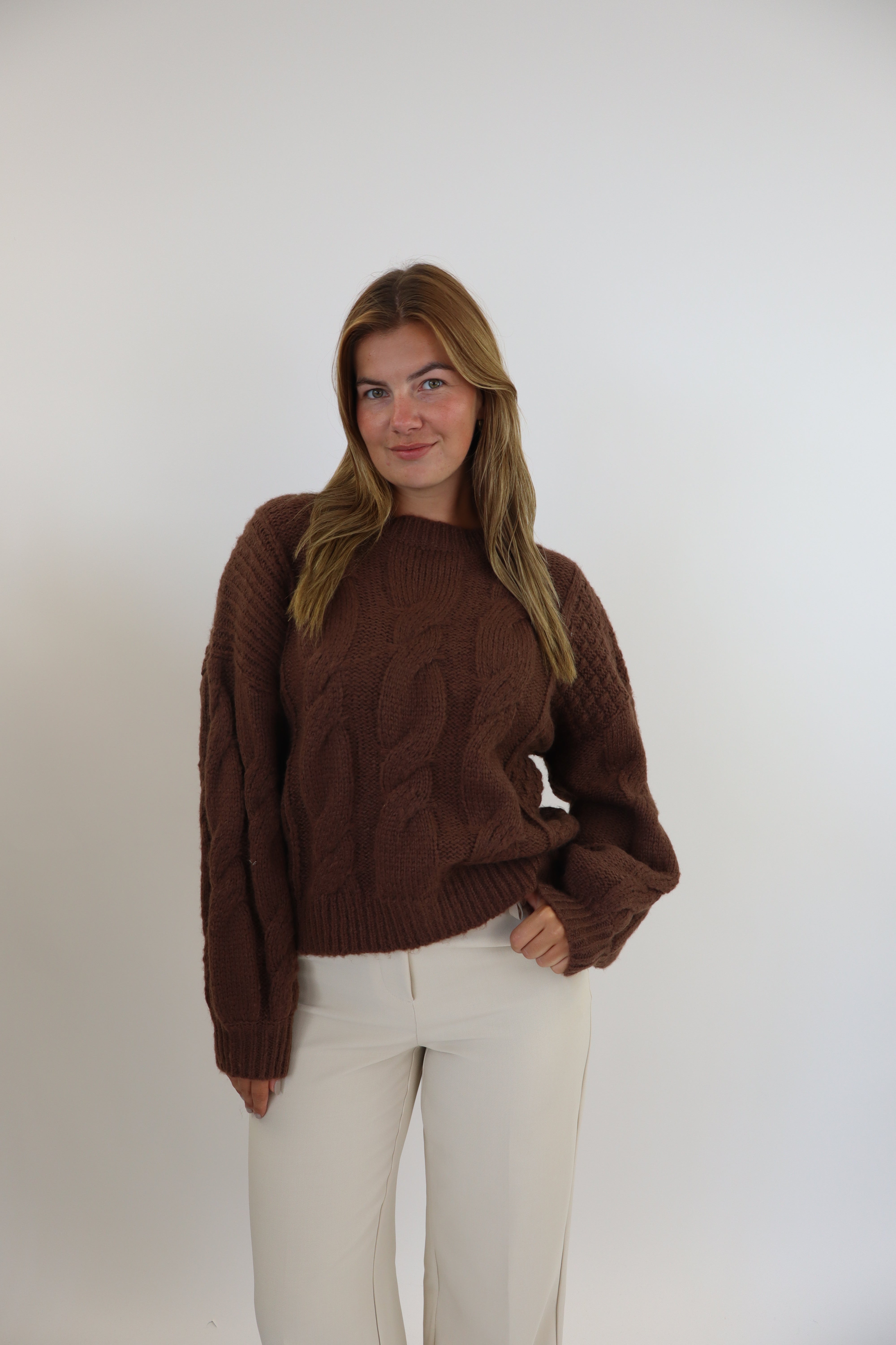 Ayanna Cable Sweater - Brown