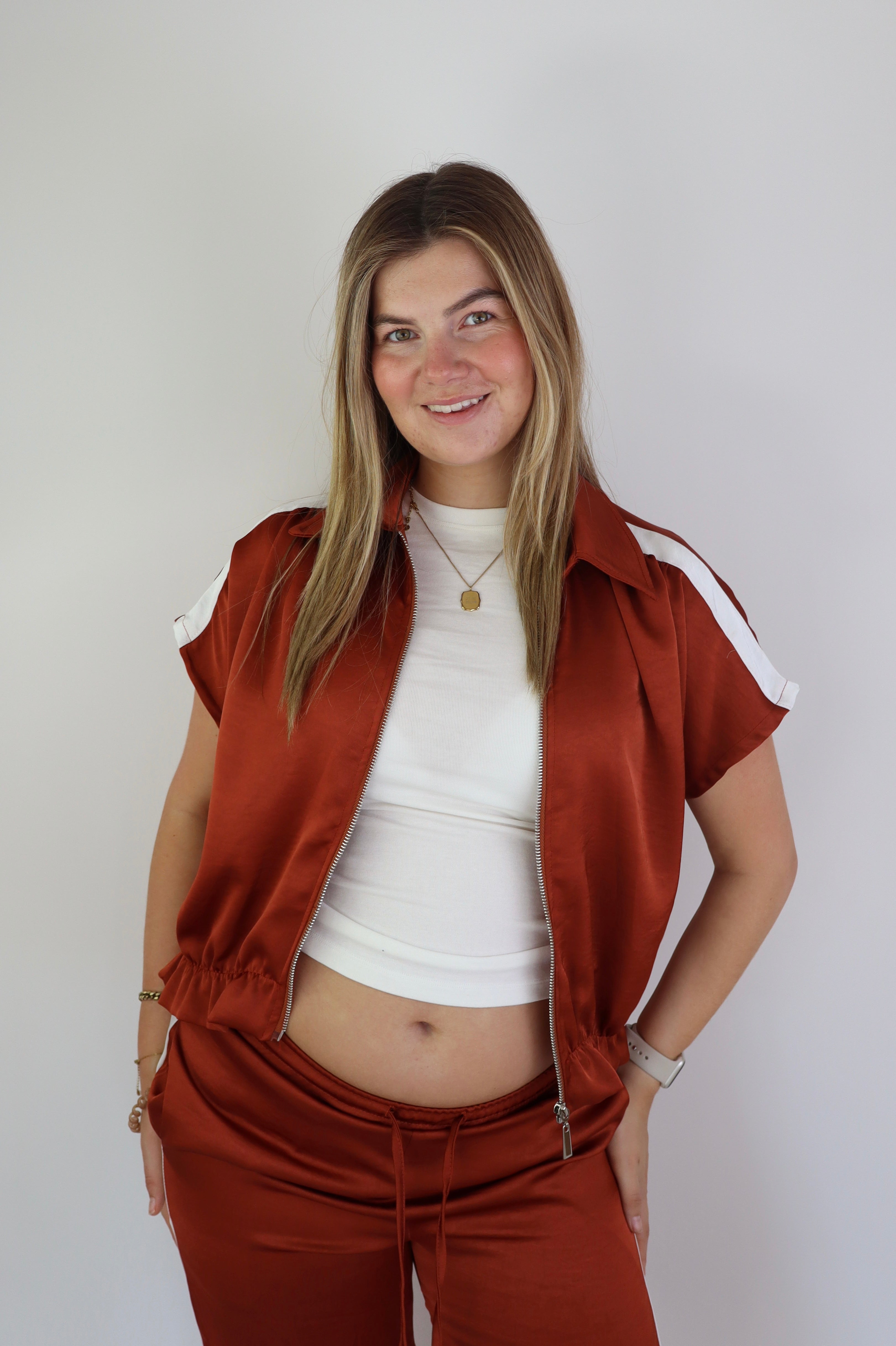 Caitlin Satijnen Gilet Roest