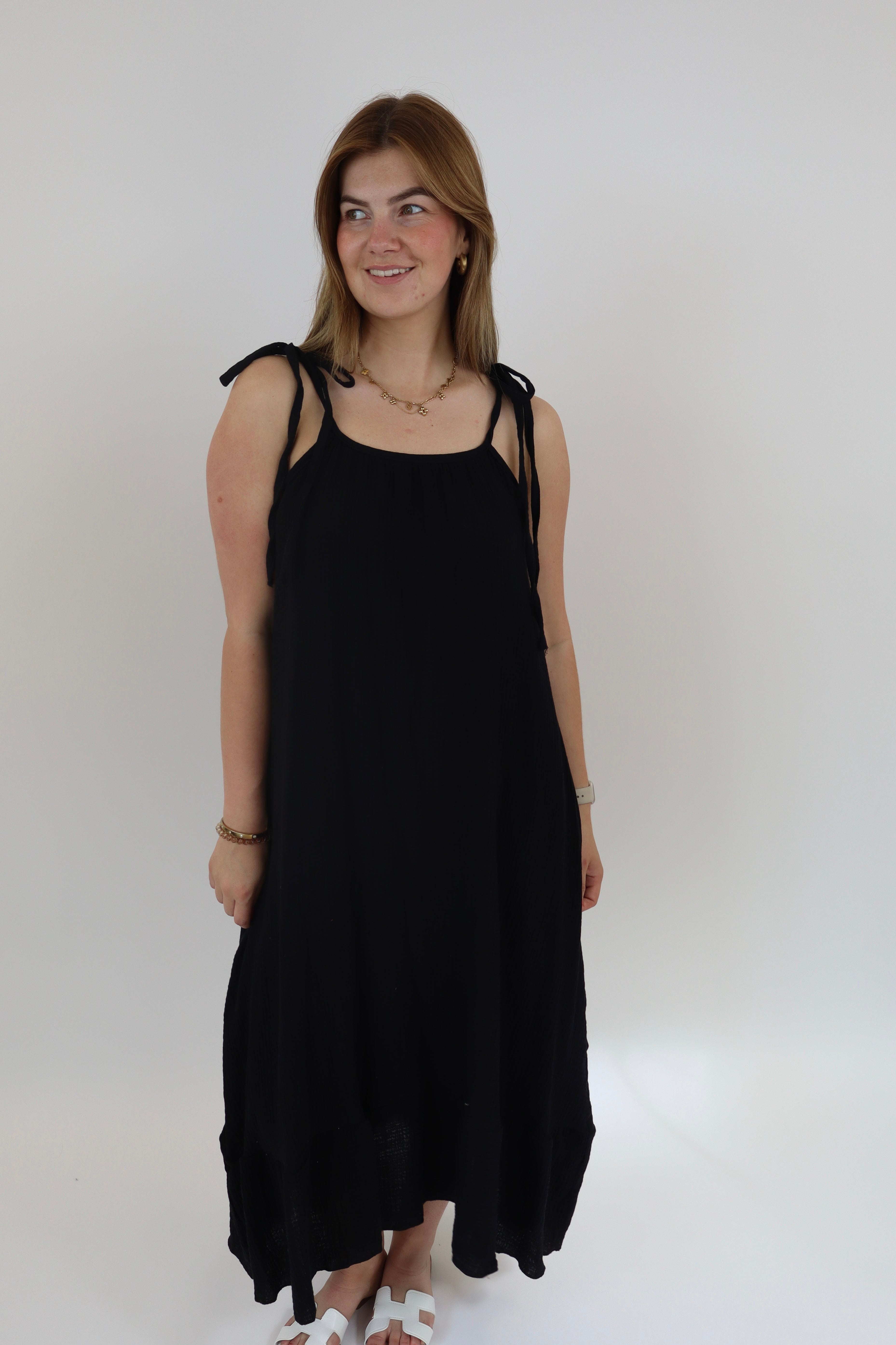 Britney Maxi Bow Dress Black