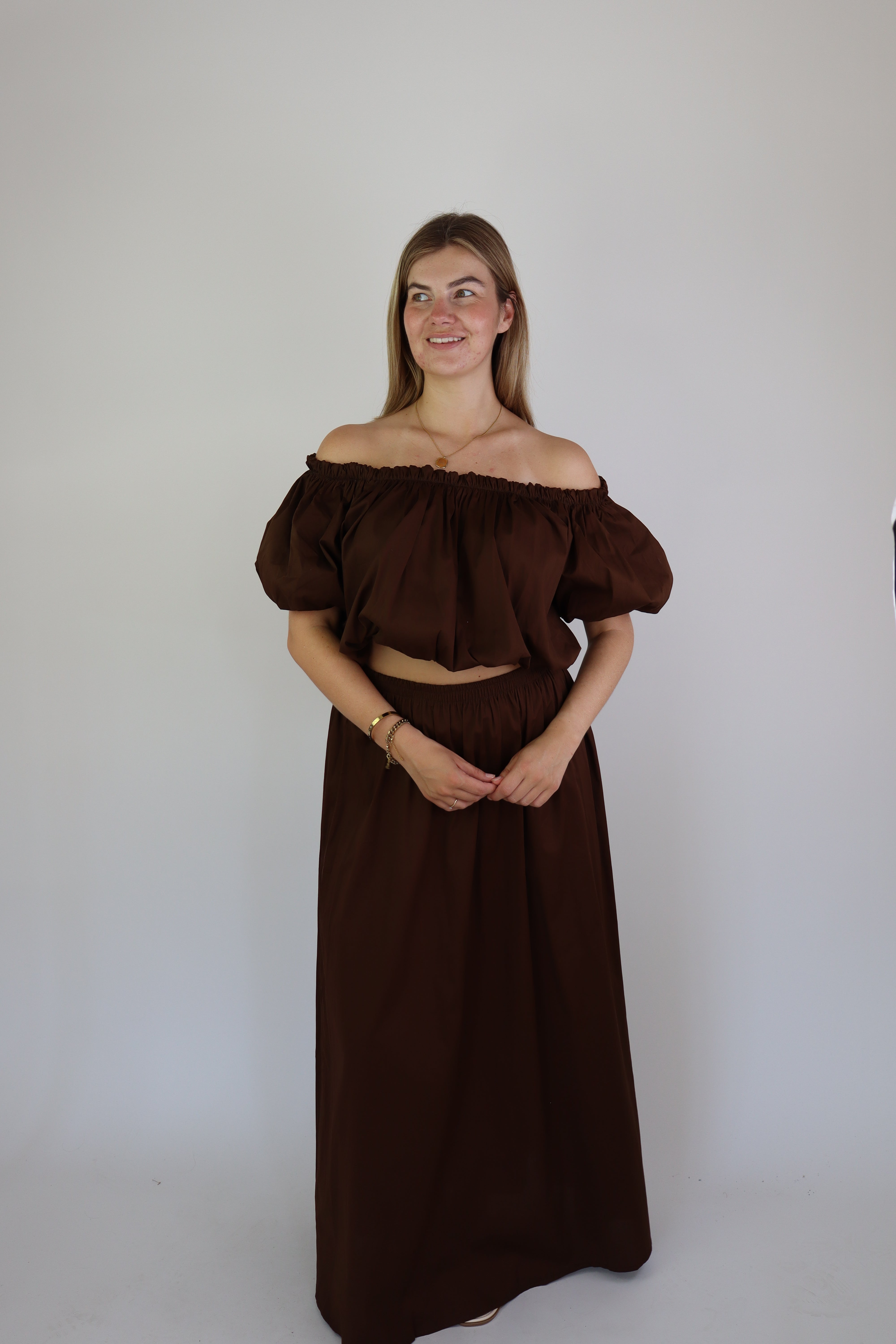 Loes Two Piece Set Brown
