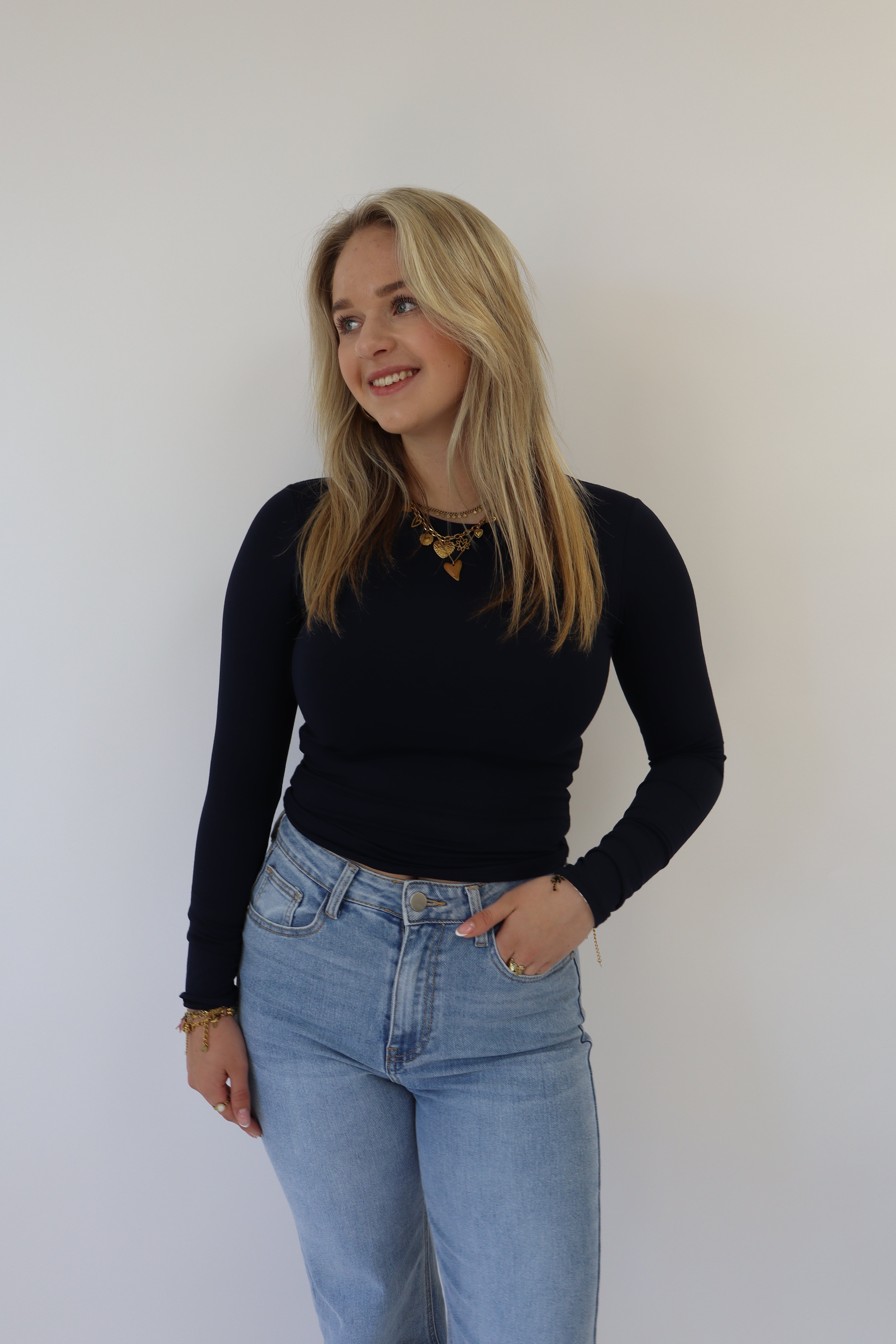 Kyra Basic Top Navy