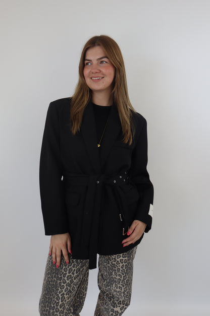 Ambika Belted Blazer Zwart