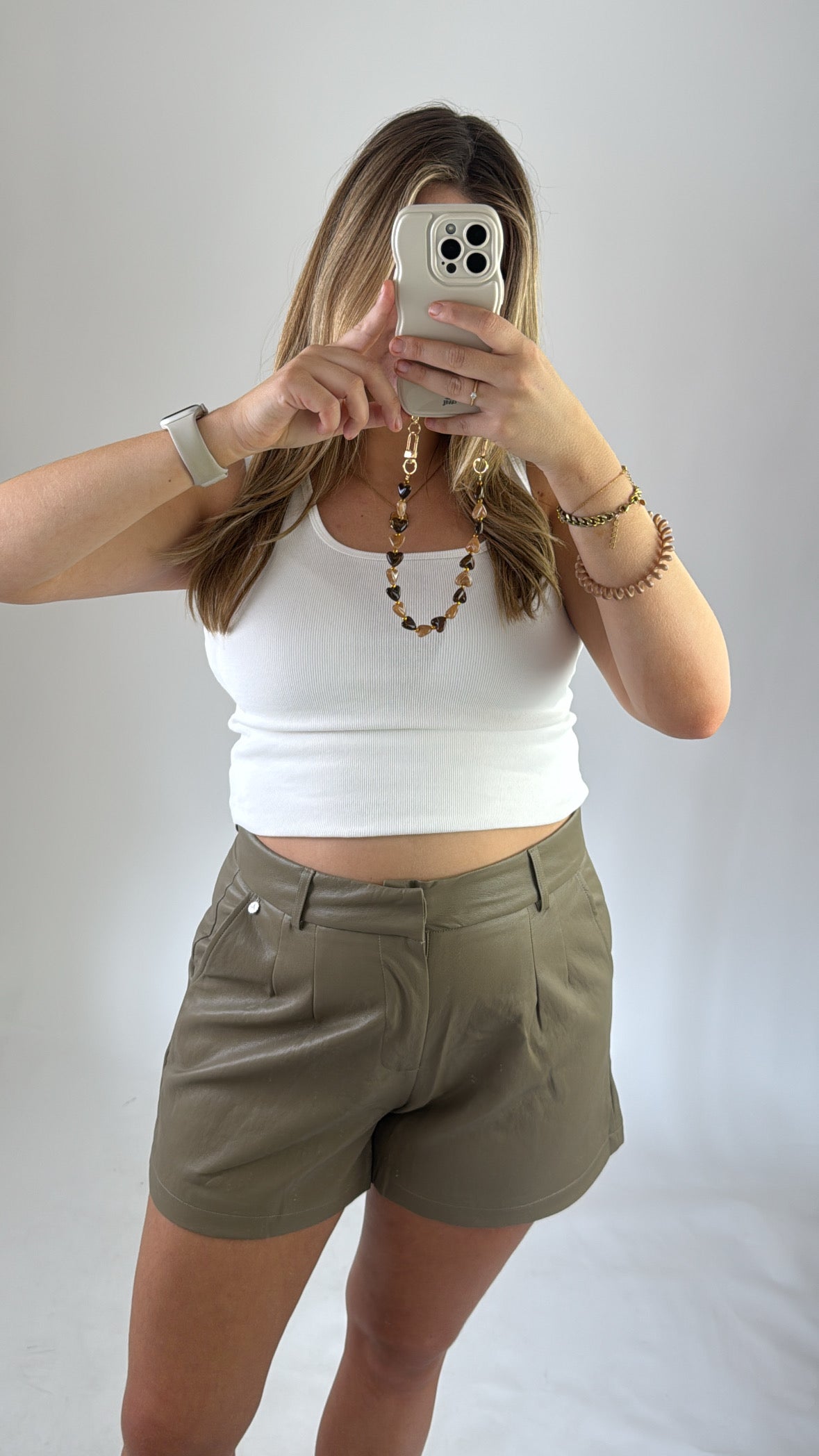 Amberly Short Olive Ambika