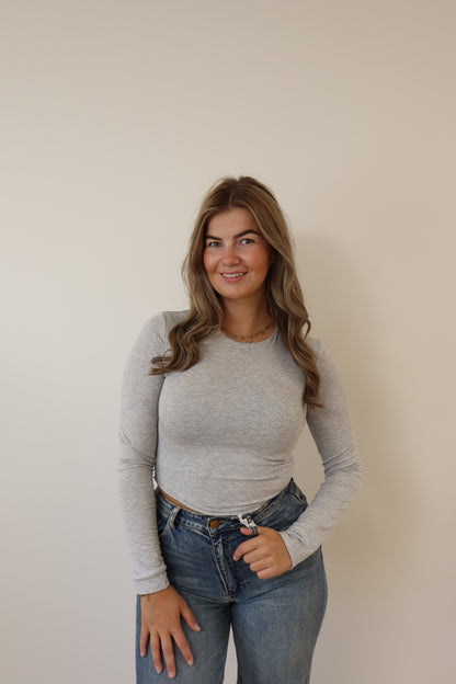 Leela Top Light Grey