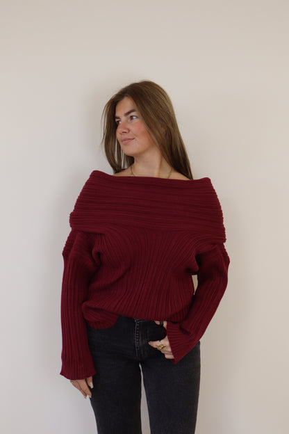 Off Shoulder Knit Bordeaux