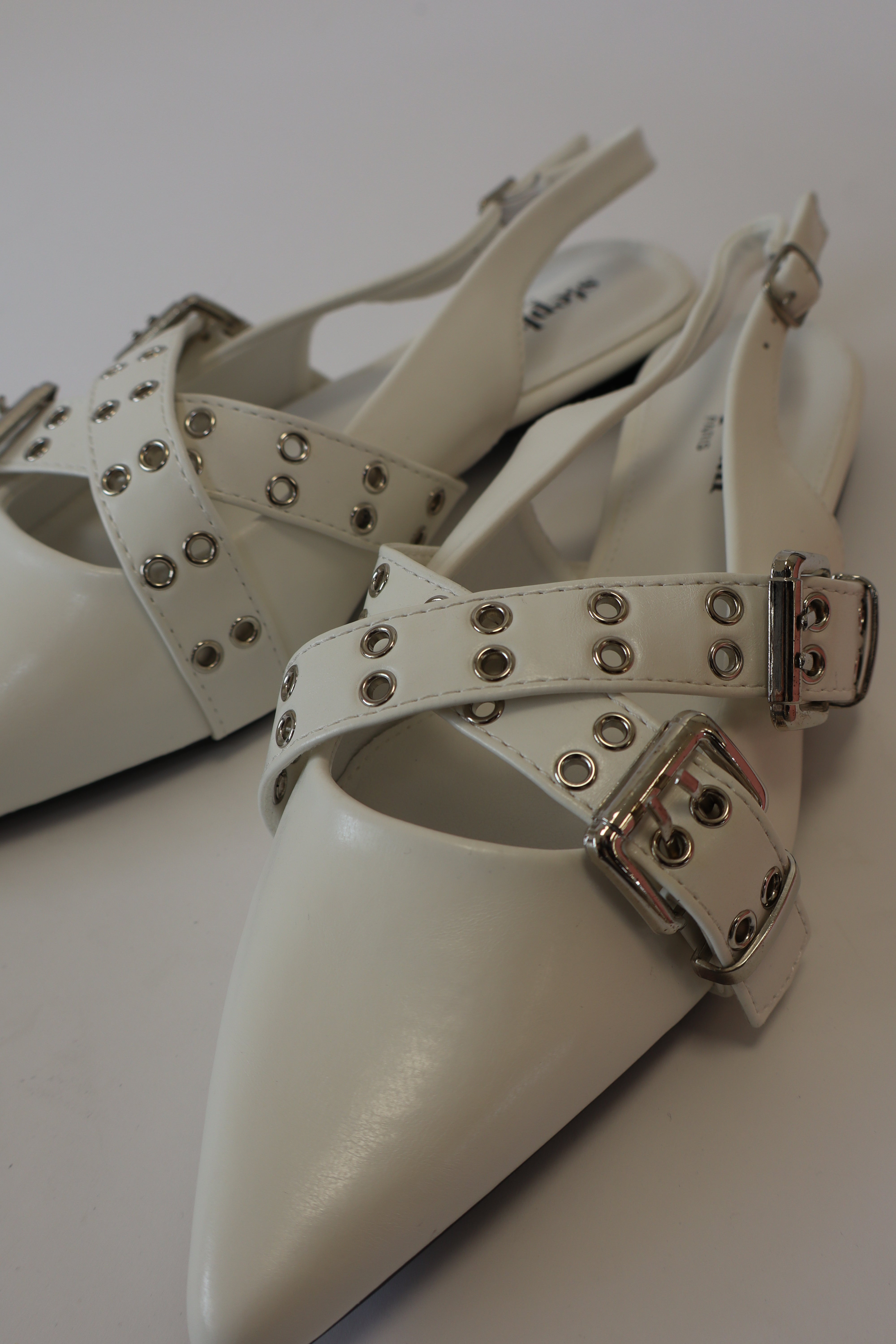 Eline Slingback White