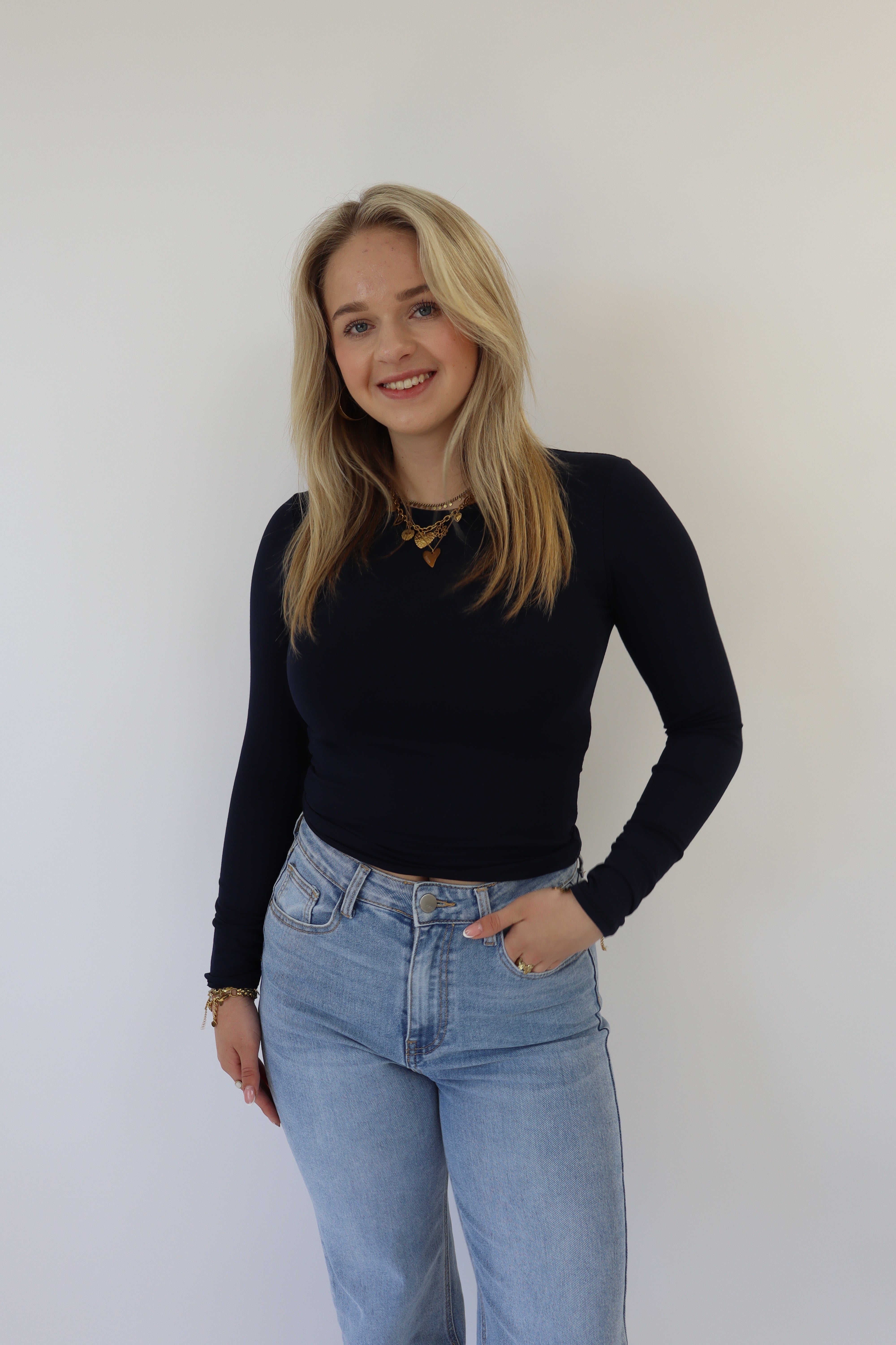 Kyra Basic Top Navy