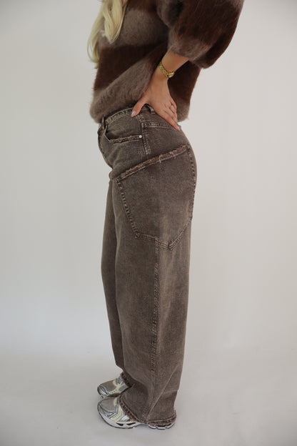 Lola Balloon Pocket Jeans Taupe W3832-4