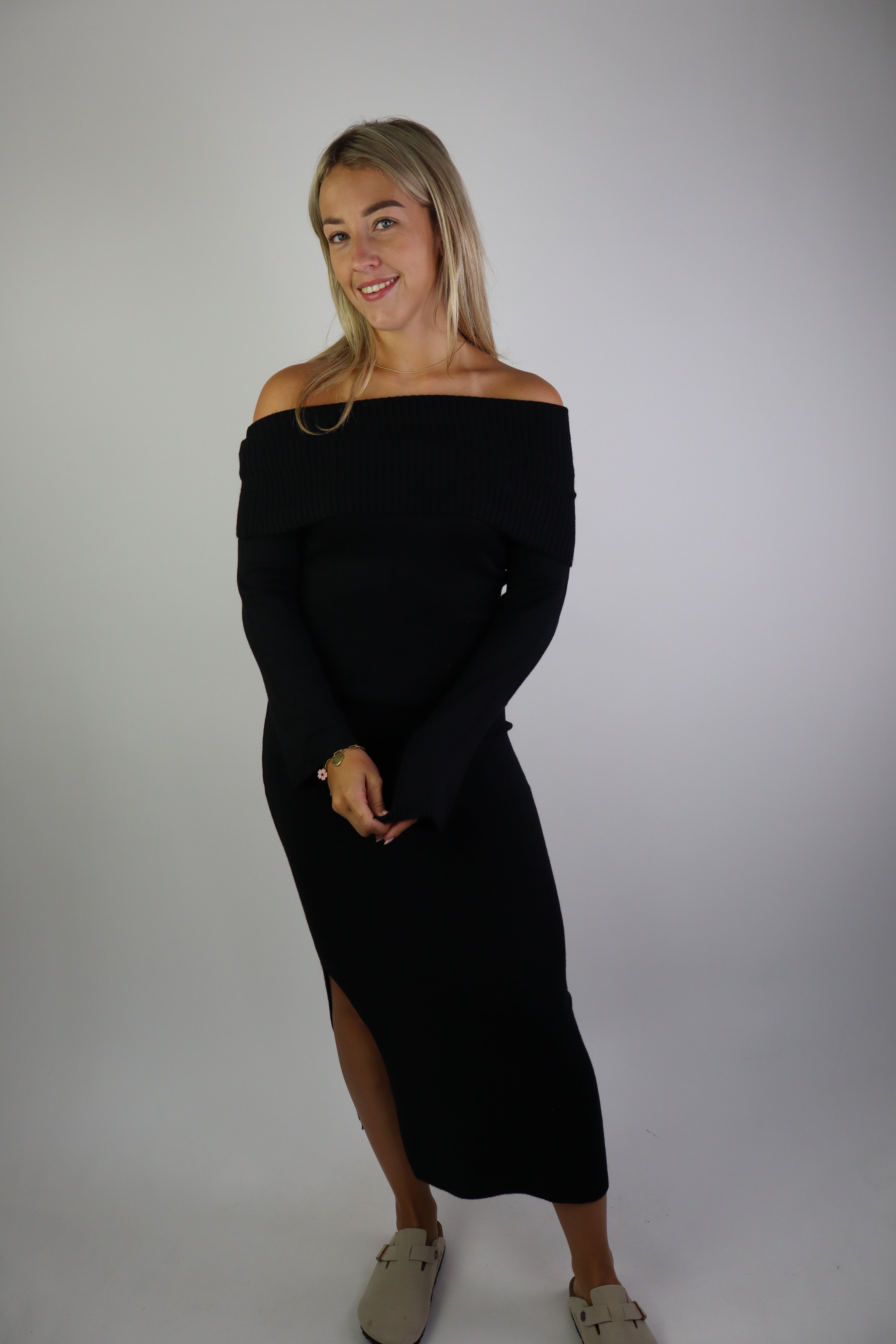 Ceyda Off Shoulder Dress Black