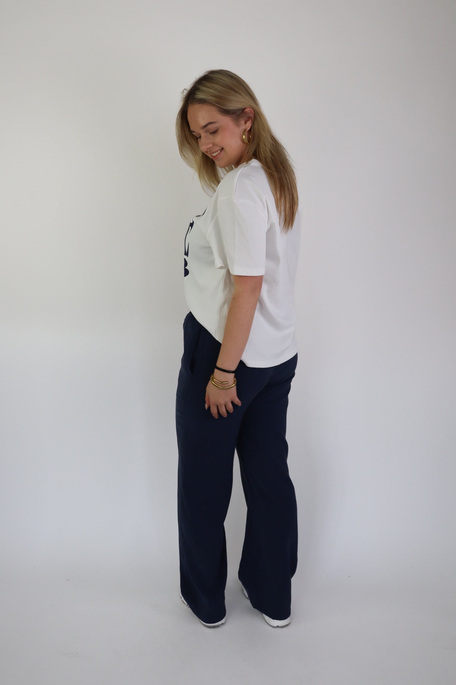 Coffee Club Tee Navy