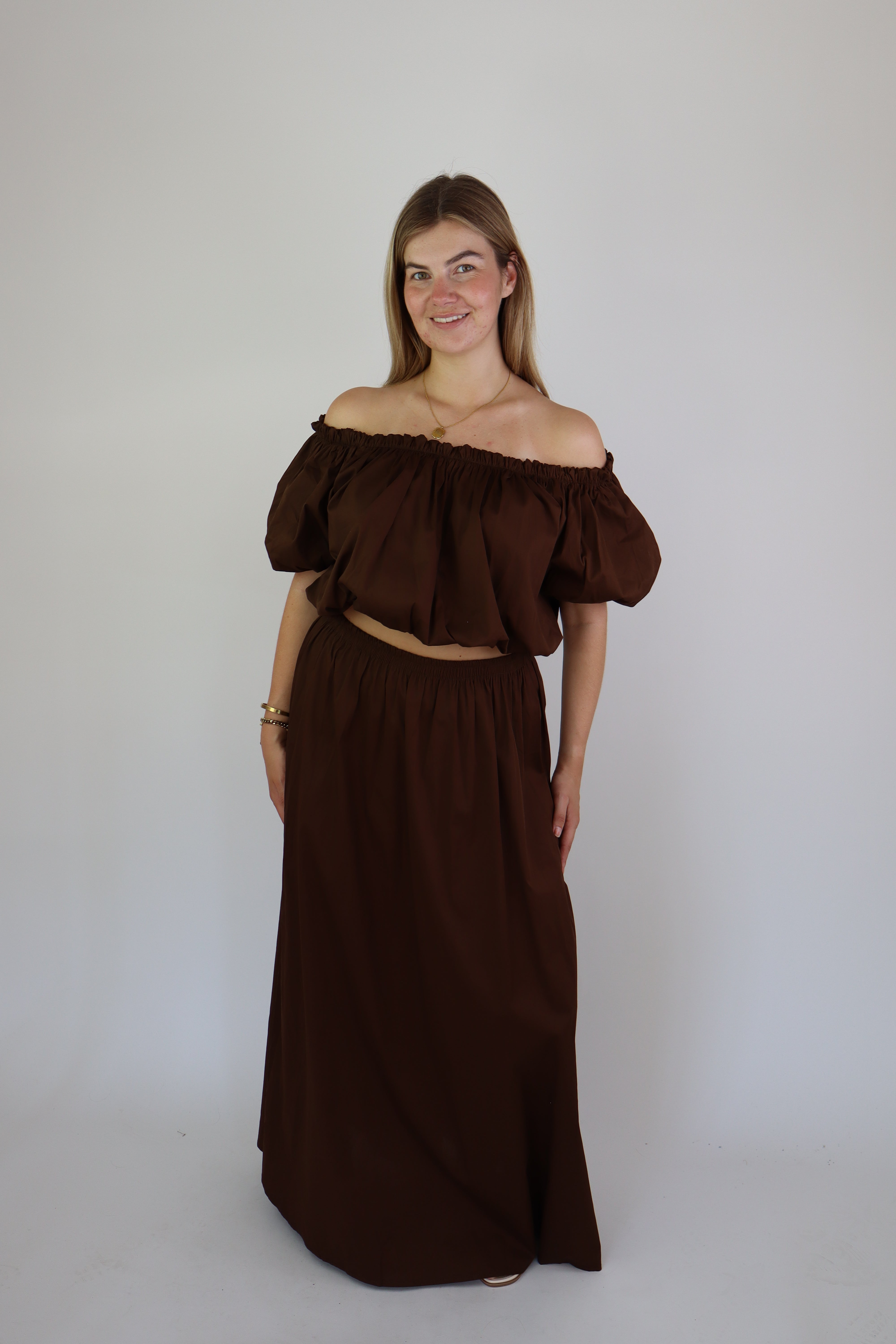 Loes Two Piece Set Brown