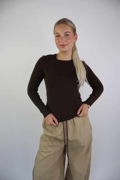 Ambika Willow Basic Bruin