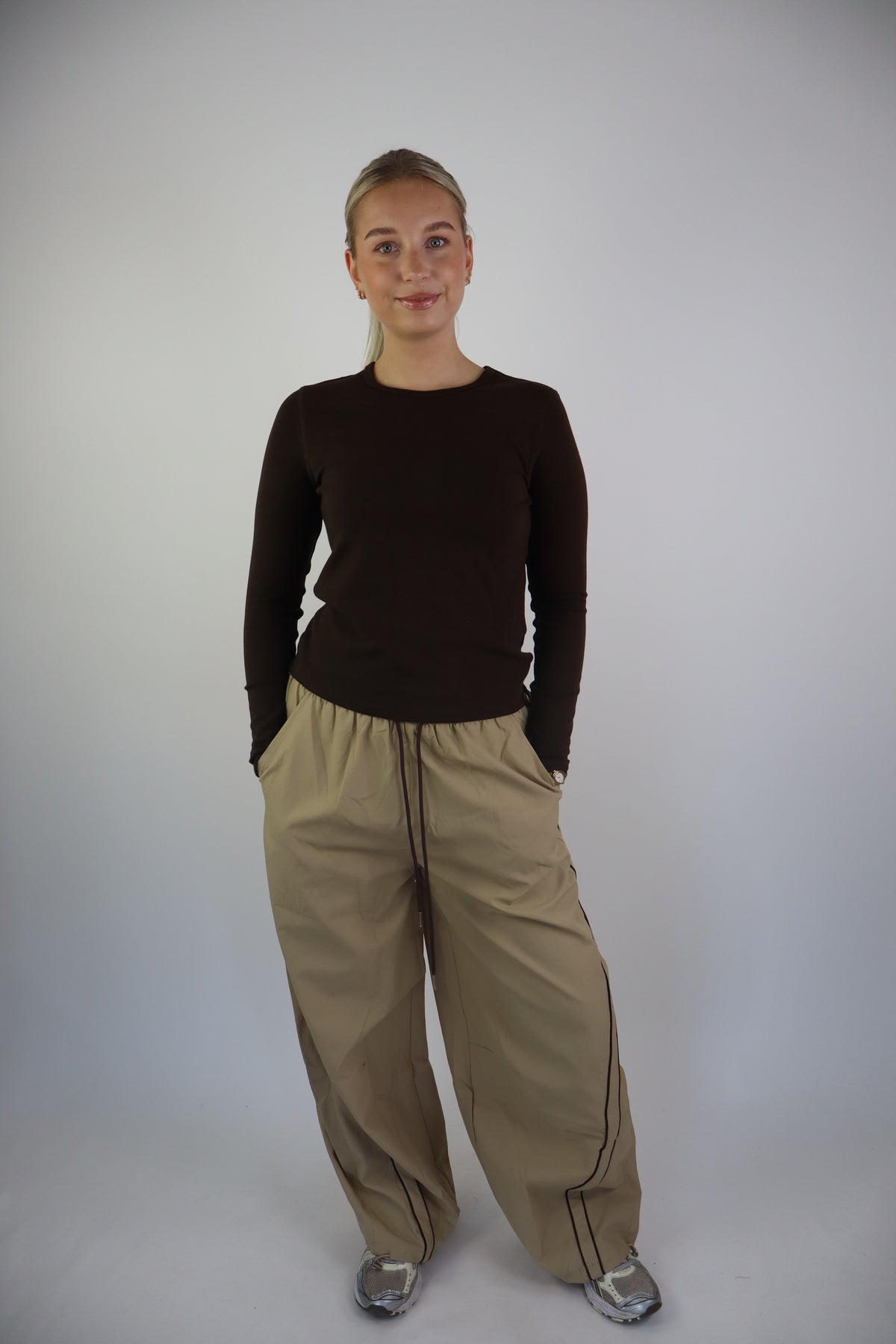 Millie Pants Taupe