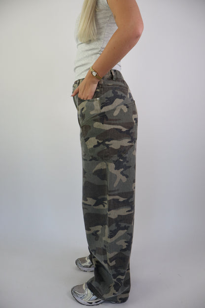 Ambika Camo Jeans Mendy