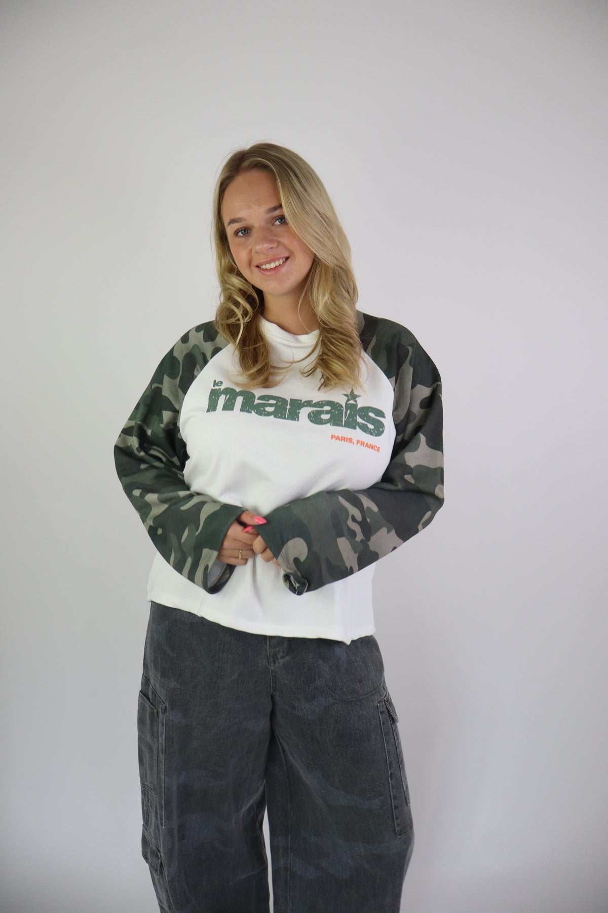 Le Marais Longsleeve Army