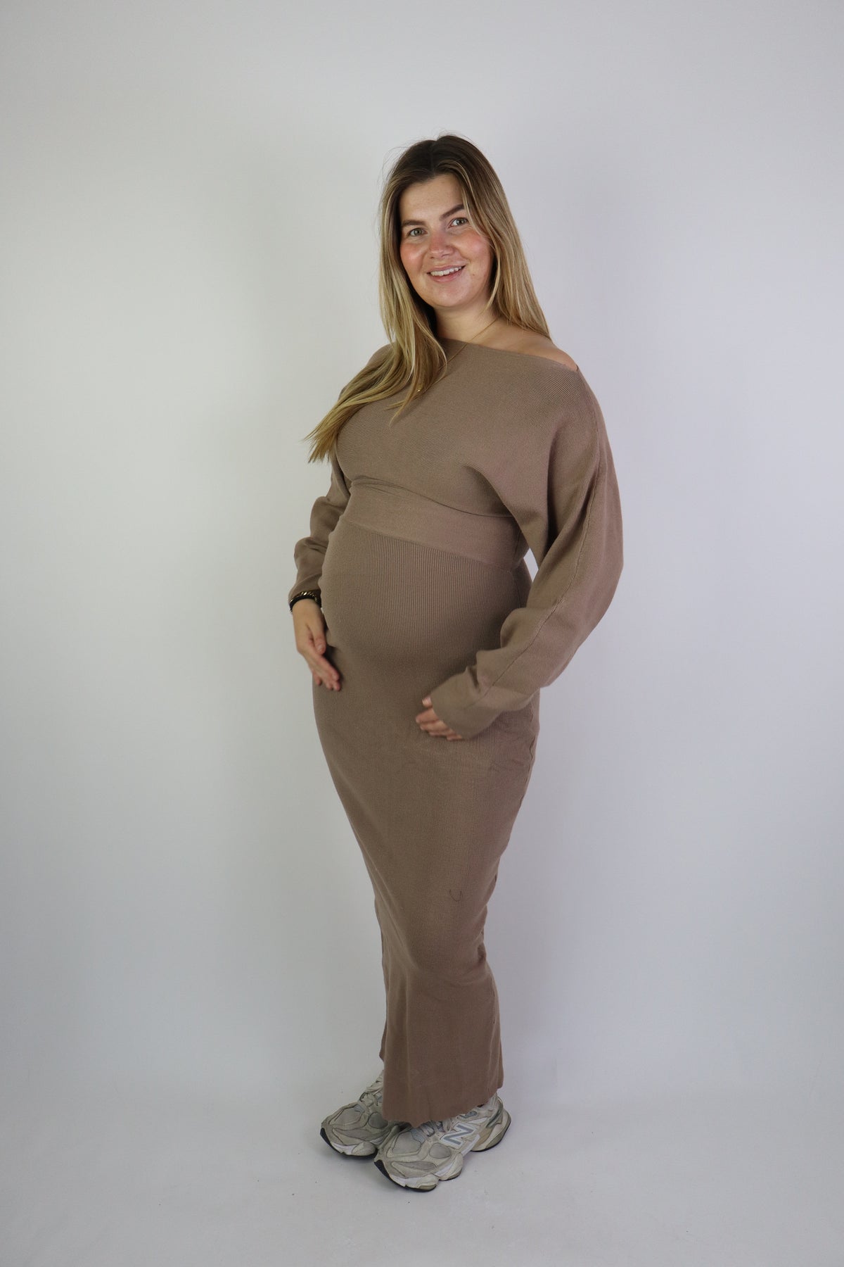 Novy Jurk Taupe | Pre order 29/10